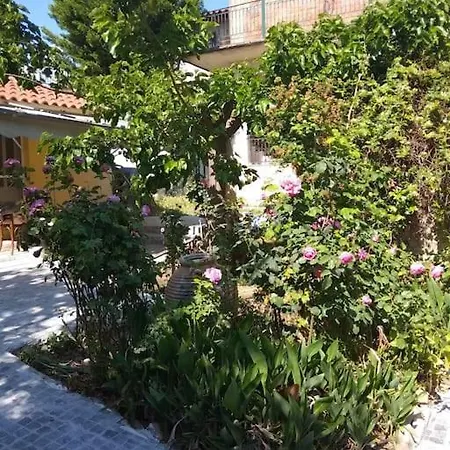 Βίλα ευχάριστο σπίτι με ωραίο κήπο Πύλος