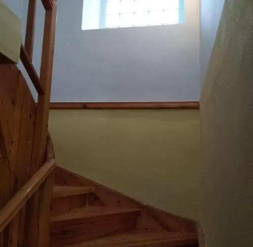 ευχάριστο σπίτι με ωραίο κήπο *